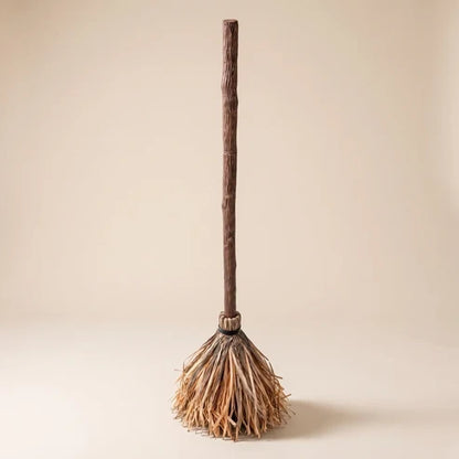 🔥Self-Moving Enchanted Broom🔥